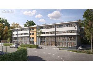 Local 162 m² Argonay