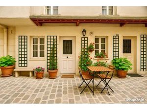 Maisonnette Parisienne au cœur du Marais