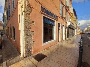 À LOUER LOCAL COMMERCIAL CENTRE-VILLE LA SEYNE-SUR-MER