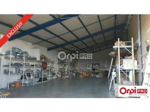 Local d'activité 843 m²