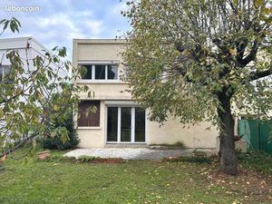 Maison 5 pièces 94 m²