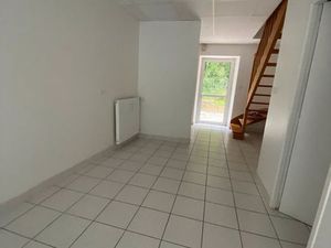 T3 duplex avec jardin à Port Launay - 760 (charges dont chauffage compris)