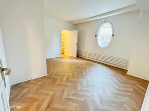 Grand appartement 3 chambres vue seine - Le Marais