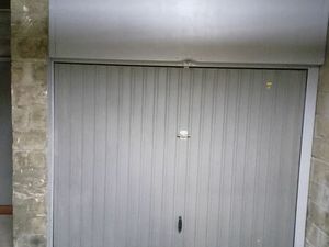 BOX VOITURE avec GRANDE CAPACITÉ DE STOCKAGE