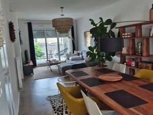 Appartement T3 2 sdb - 82m2 + parking