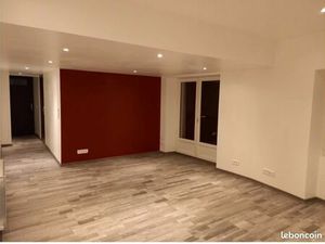 T2 hyper centre Thonon