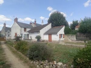 Maison 3 chambres avec garage et dépendances