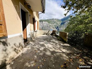 Maison 9 pièces 134 m²