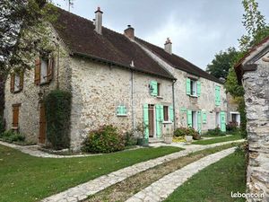 Longère 6 pièces 140 m²