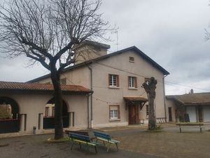 Bâtiment de 1500m²