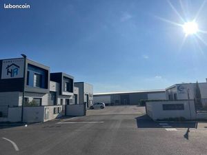 Bureau de 50 m2 450 HT