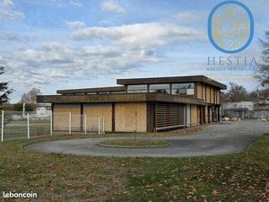 Bureaux 1717 m² Romans-sur-Isère