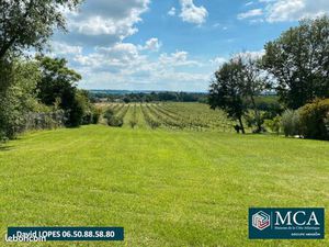 Terrain 1 900 m² Lamothe Montravel