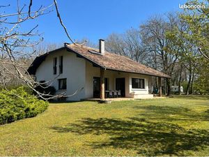Maison de 170m2 dans joli parc arboré