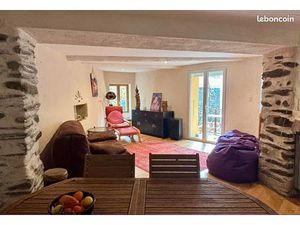 CHARMANTE MAISON ENTIÈREMENT RÉNOVÉE + UN SUPERBE TERRAIN DE 1.200 M2 (non attenant) AU BO