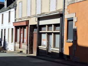 Immeuble 234.5 m² - coeur de boussac