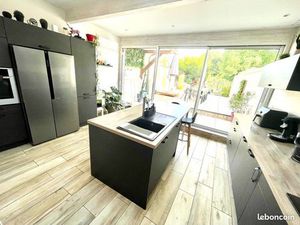 Charmante maison mitoyenne