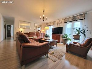 Maison 6 pièces 140 m²