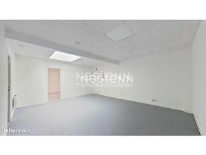 Bureaux 104 m² DREUX
