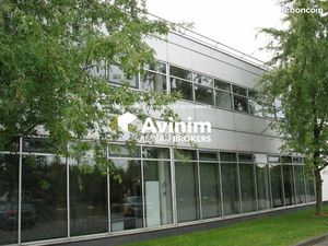 Local 1479 m² Tremblay-en-France