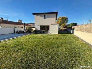 Villa contemporaine 4 faces