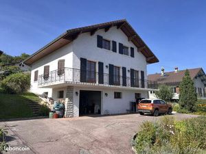 Maison 10 pièces 184 m²