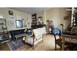 Maison 5 pièces 230 m²