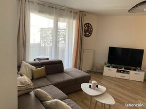 F2 - 45 m² - Noisiel – Proche RER A - 20 mn de Paris