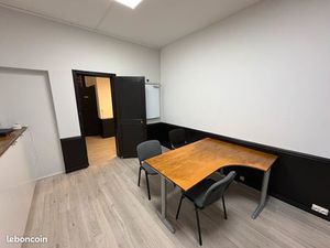 Bureau privatif de 18 m² à partager dans cabinet de conseil