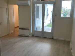 Logement dans maison de 56 m² avec climatisation et jardin