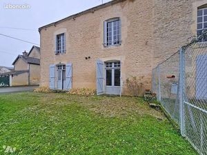 Maison 3 pièces 136 m²