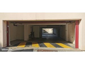 A LOUER GARAGE/BOX – PARKING fermé - Bordeaux