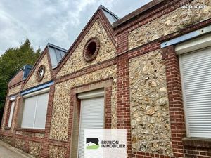 Bureaux 221 m² BRIONNE