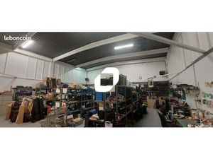 Local industriel 855 m²