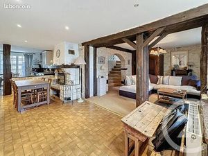 Maison 5 pièces 147 m²