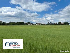 Terrain 700 m² Le Vieil Evreux