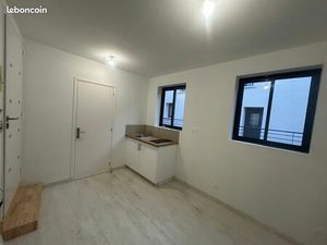 Charmant studio neuf centre ville