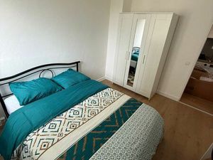 Logement bien meublé