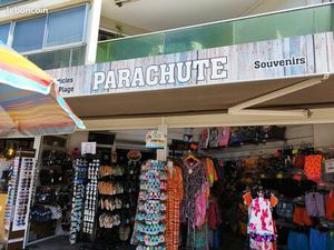 FDC articles de plage textiles souvenirs....