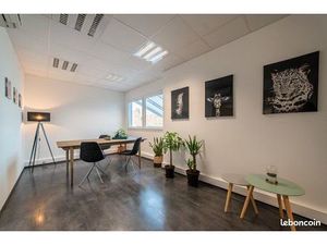 Cède mon local commercial de15m2 dans la ZA du pont de tasseT