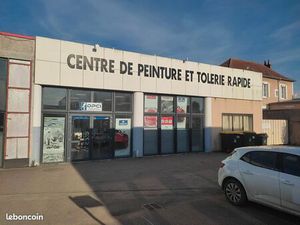 Local 370 m² AUXERRE