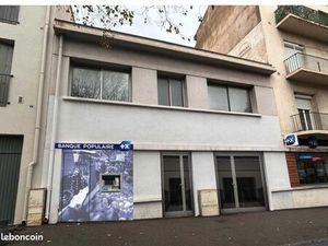 Location local rdv + étage