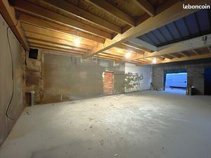 Maison / Bureaux  Plateaux de 120 m² au coeur des Chartrons