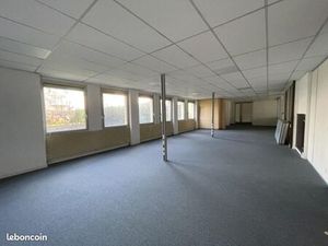 Bureaux 356 m²