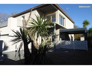 Villa 7 pièces 150 m²