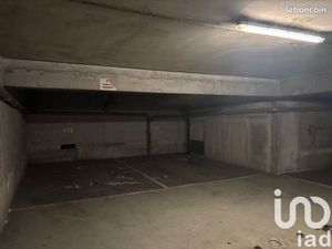 Parking/box 15 m² Montrouge