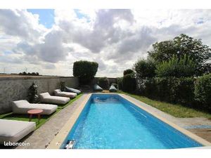 Villa moderne piscine de vacances a forte rentabilié