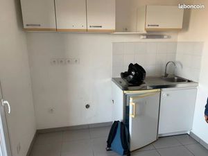 Studio 1 pièce 30 m²