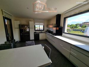 Villa 6 pièces 111 m²