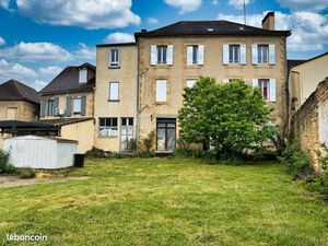 Immeuble 11 pièces 142 m²